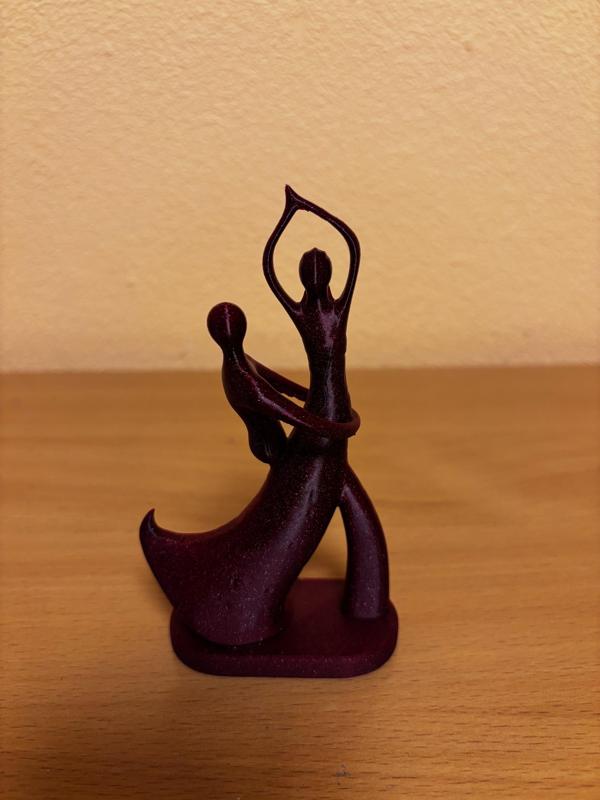 Dancing couple valentine day statue