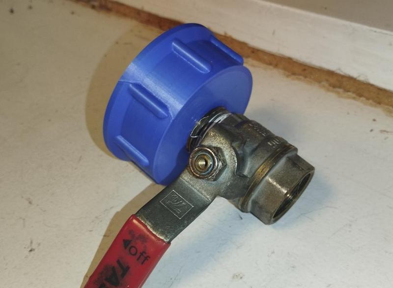 IBC tank outlet to 3/4 pipe thread