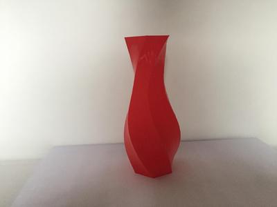 twisted hexagon vase