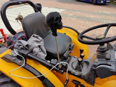 Skull gear shift knob