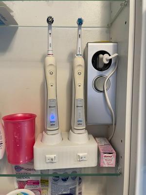 Oral-B Toothbrush Charger Station - Ladestation