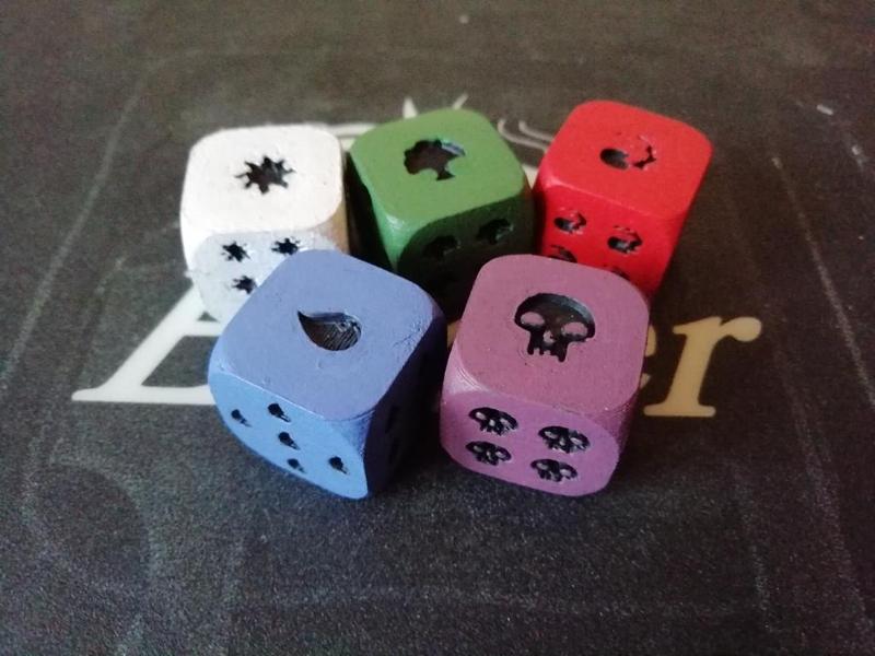D6 dices with magic mana symbols
