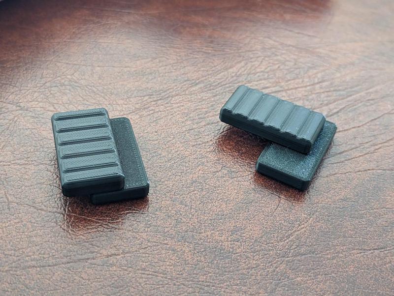Magnetic slider fidget with 3x3mm magnets