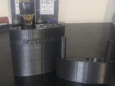 Stiiizy case for half g's 