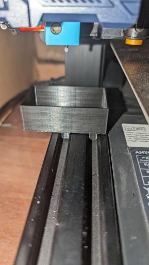 AnyCubic_Kobra_filament_dump_tray.stl