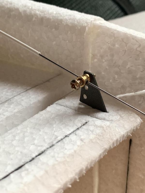 classic flat rc horn