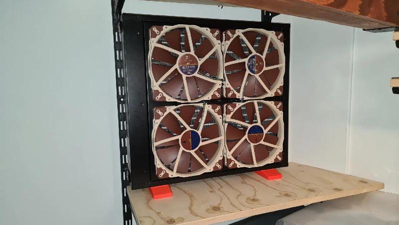 Watercool MORA4 Stand   