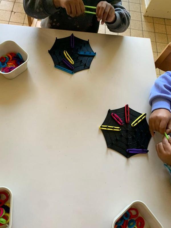 spinnenweb spel (dikkere pinnetjes)