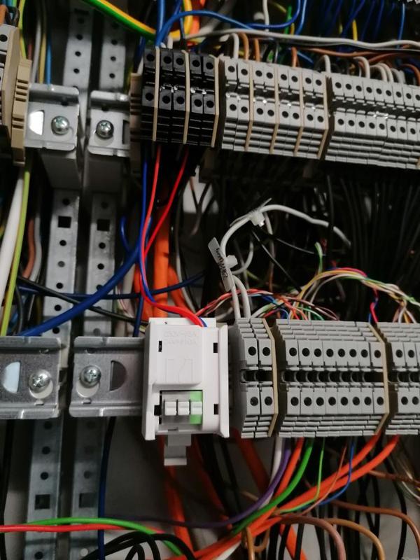 ESYLUX Protector K carrier