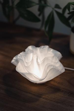 Blooming Table Lamp