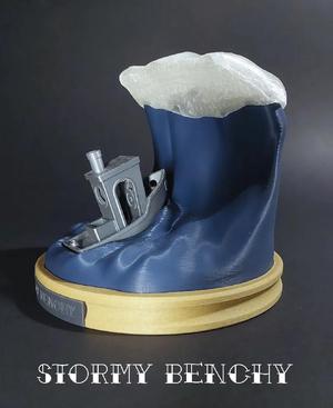 Stormy Benchy   