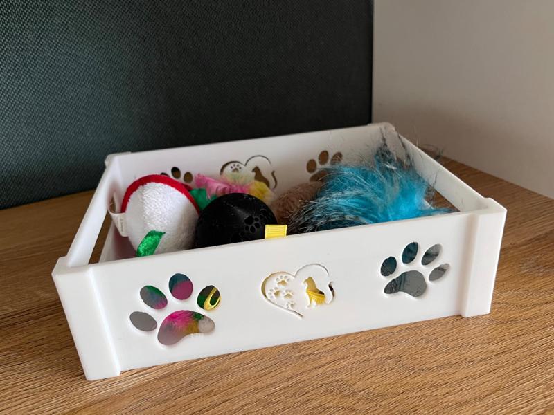 Cat Toy Box / Katzen Spielzeug Box