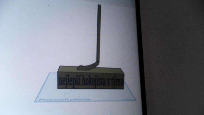 hokejka na podstavci   