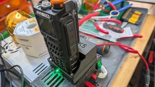 UV-K5 DC charging base   