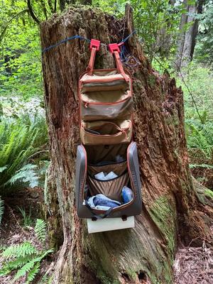 Kelty Camp Galley Deluxe Hanger   