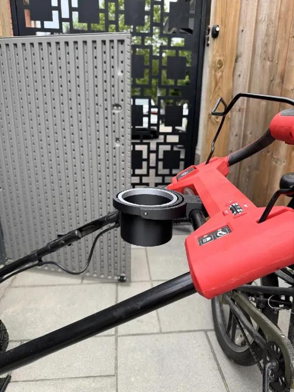 Milwaukee Lawnmower cup holder   