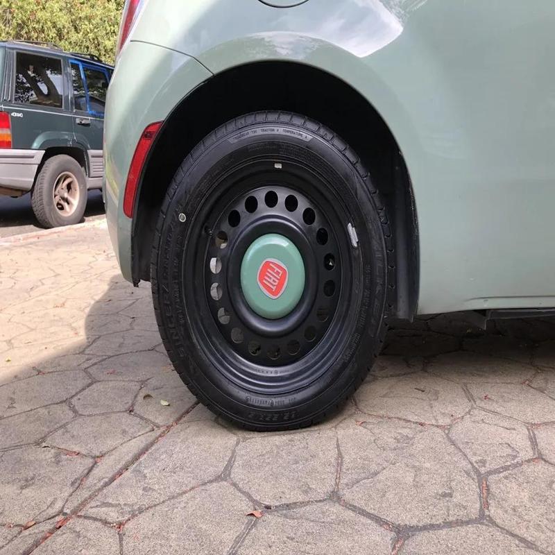 Fiat 500 OEM wheel Cap   