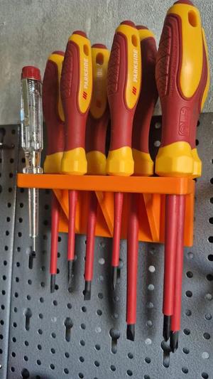 Schraubendreherhalterung für Eurolochblech mit Schlüssellochung   