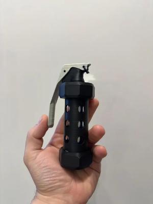 M84 - Flash Bomb   