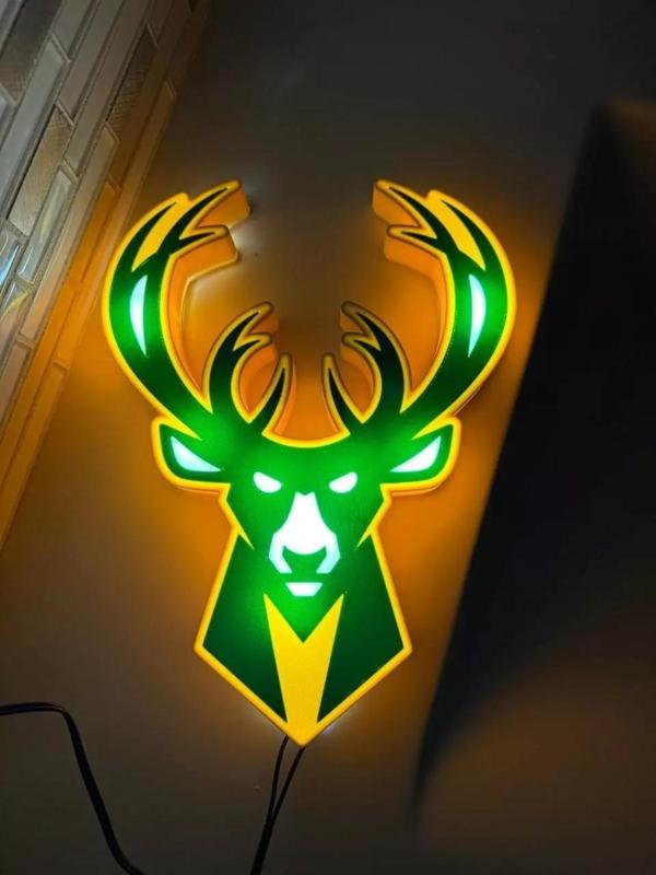 Milwaukee Bucks Light box