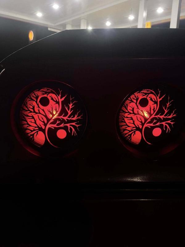 84-90 corvette yin yang tailights