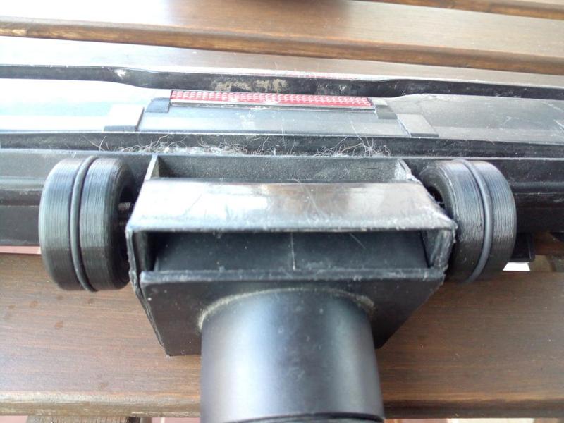 Wheel for hoover accessory