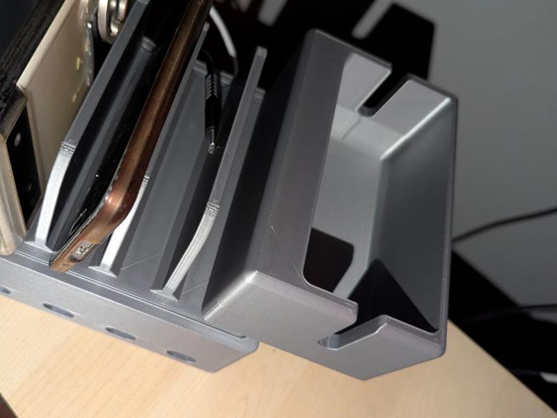 Handy Charger Docking AddOn for earbudscase