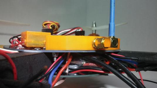 Electrohub Antenna Mount (90 Degree)