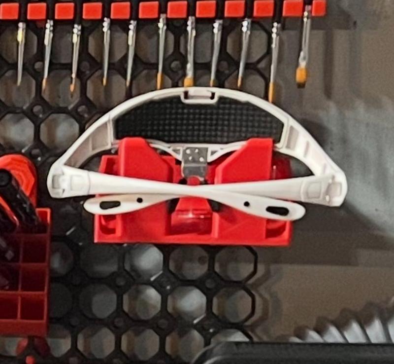 Multiboard Magnifying glasses holder