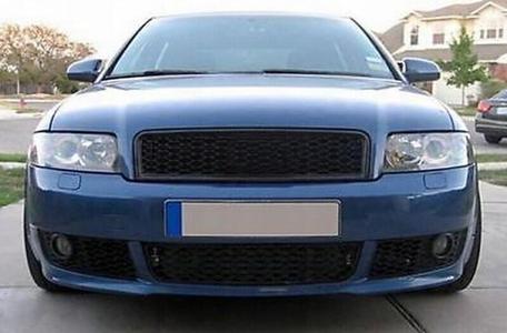 VAG 8E080768C1 / AUDI A4 B6 s line / grille