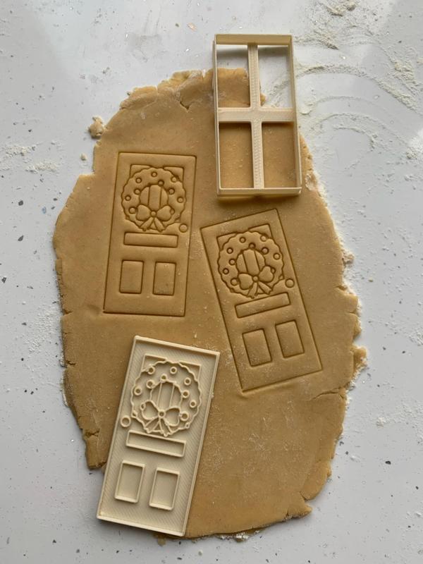 Christmas door cookie cutter