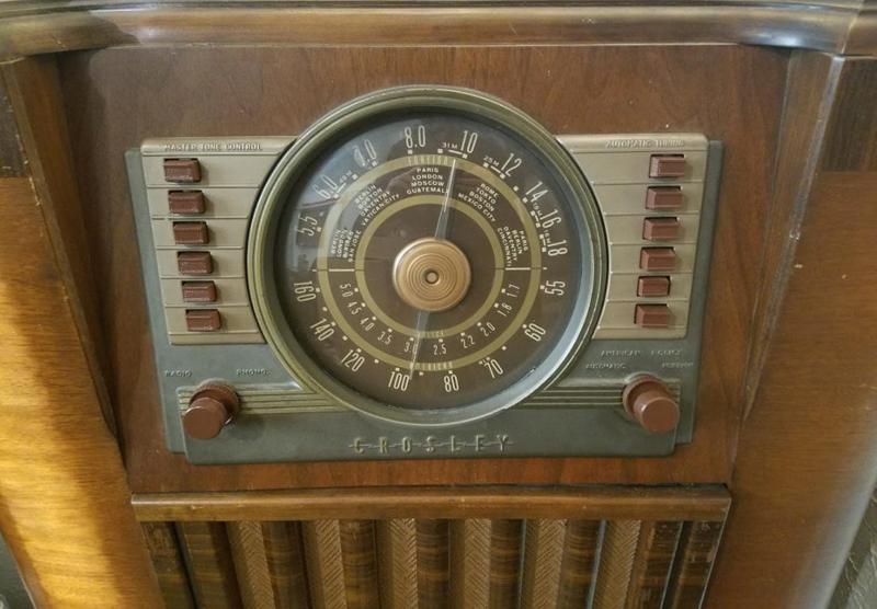 Crosley 02CA 02CP console radio knobs and buttons