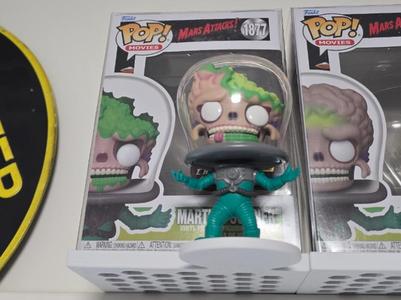 Funko Pop Shelf with Box Holder & Front Platform