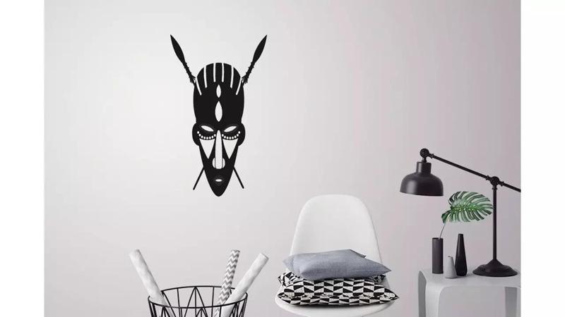 African mask wall decoration