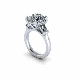 Round Three Stone Wedding Ring R5