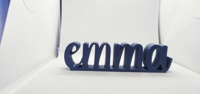 Minimalist Emma Nameplate - Modern 3D Printed Desk Ornament