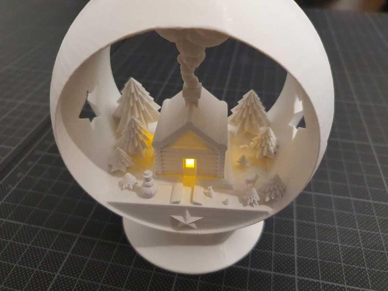 Schneekugel, Snowglobe, neue Interpretation, Teelicht