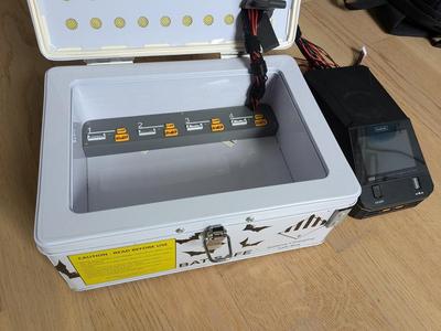 BatSafe Medium charging board - safe & convenient charging of your lipos