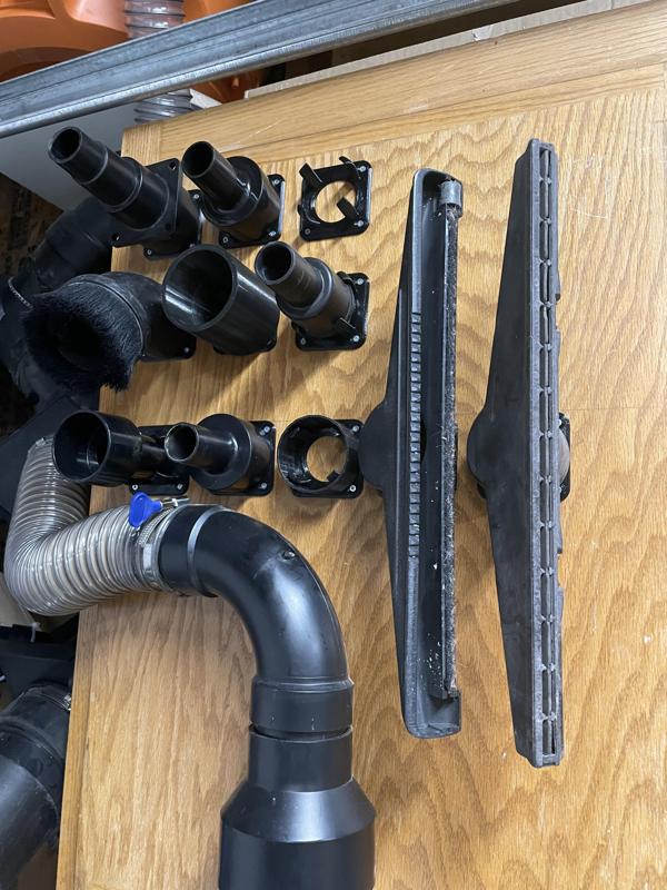 Shop Vac Attachment Mount for 2.5", 1.25", and some 1.875" (1⅞" Ridgid)