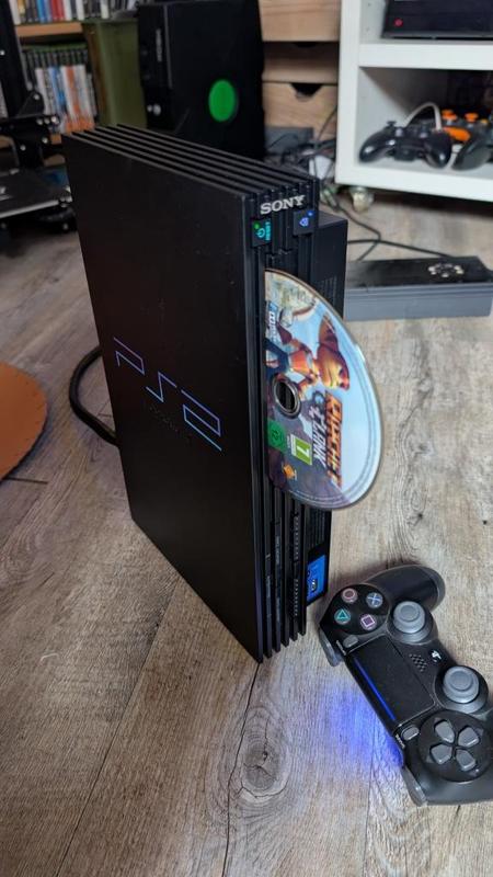PS4 sleeper project (PS2+2)