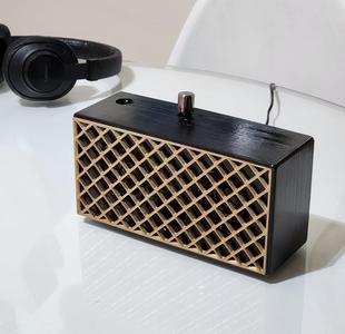 Vintage Bluetooth Speaker & Guitar Amp
