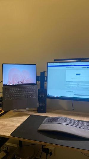 Vesa 100x100 laptop mount