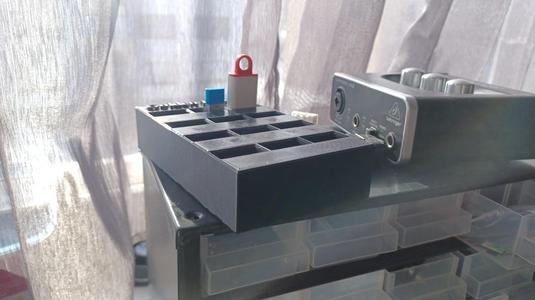 Basic USB Holder