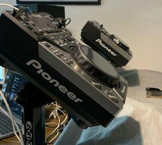 Zomo Stand Pioneer DJ CDJ 400 Adapter