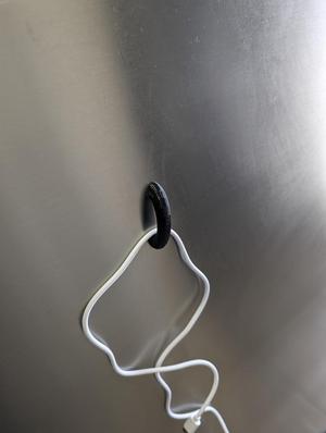 Magnetic cable management