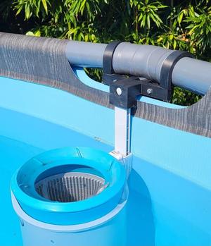 Intex Skimmer holder