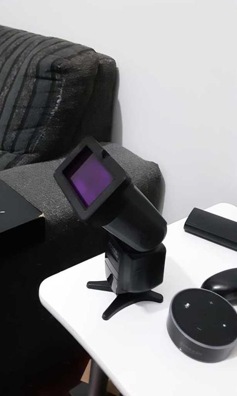 Speedlight Color Gel Adapter - Triopo TR-988