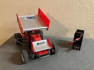 1 RC Sprint Car Tool and Battery Holder