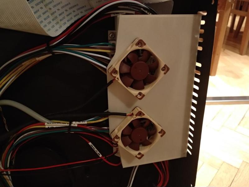 Artist-D PRO board fans holder