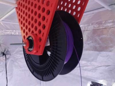 Filament holder